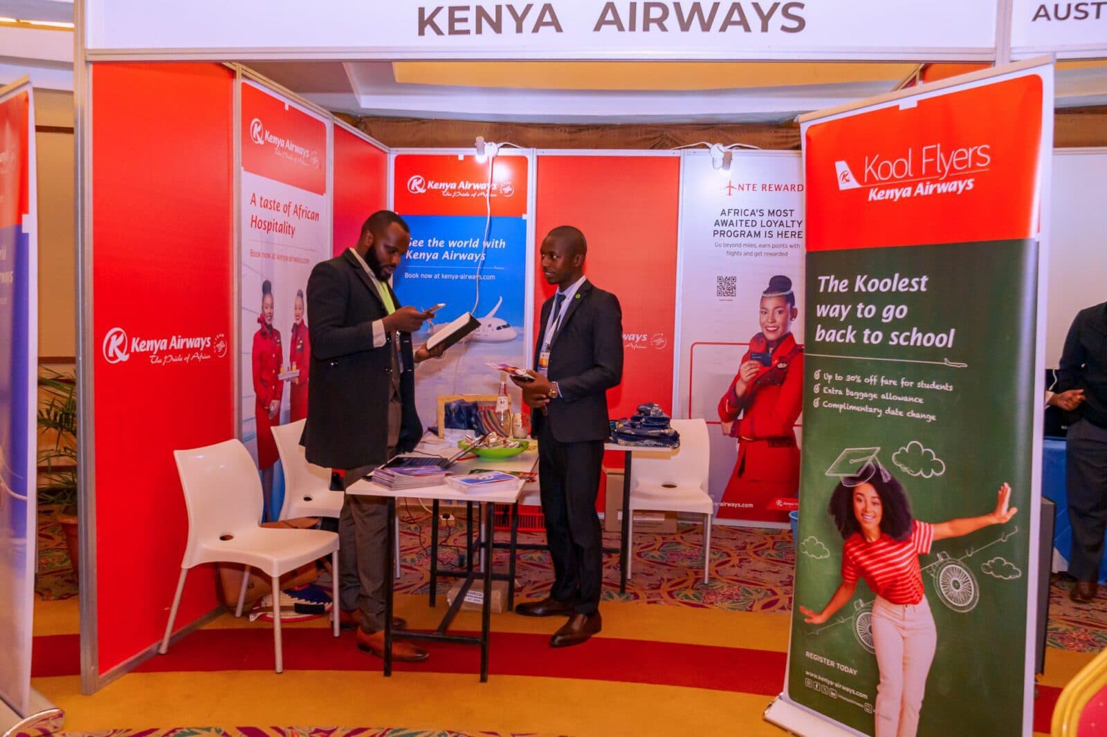 Exhibition stand